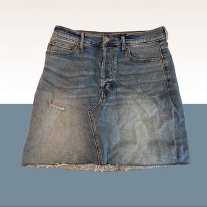 Gap Denim Skirt sizing: 8/29 Tall